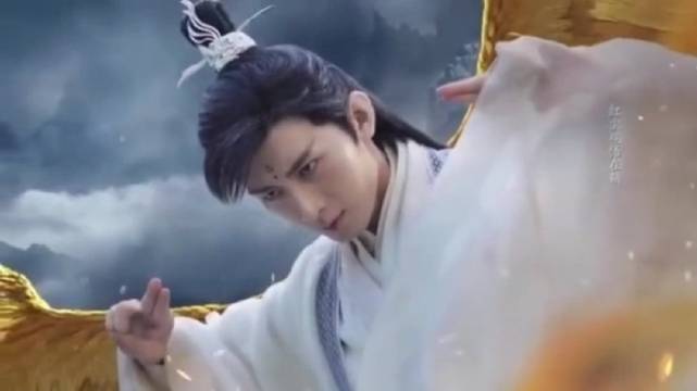 四、精彩的情节设定